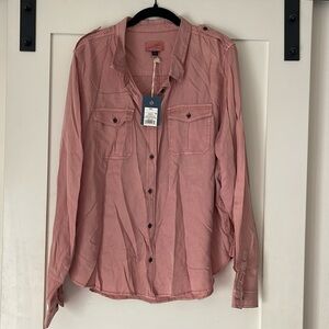 NWT Universal Thread Utility Style Pink Button Down